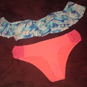 Hollister Swimsuit Set